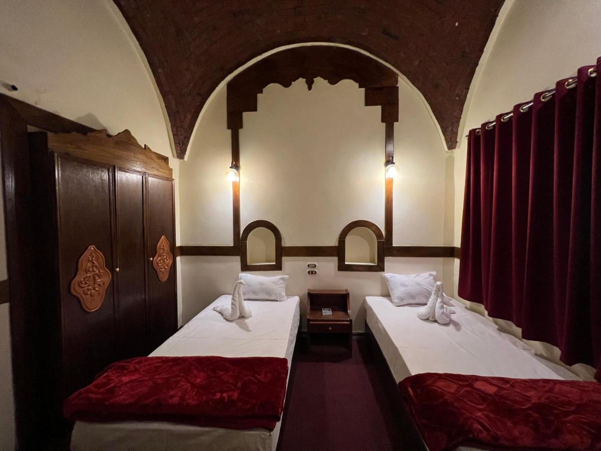 Elphardous Oasis Hotel Luxor Esterno foto