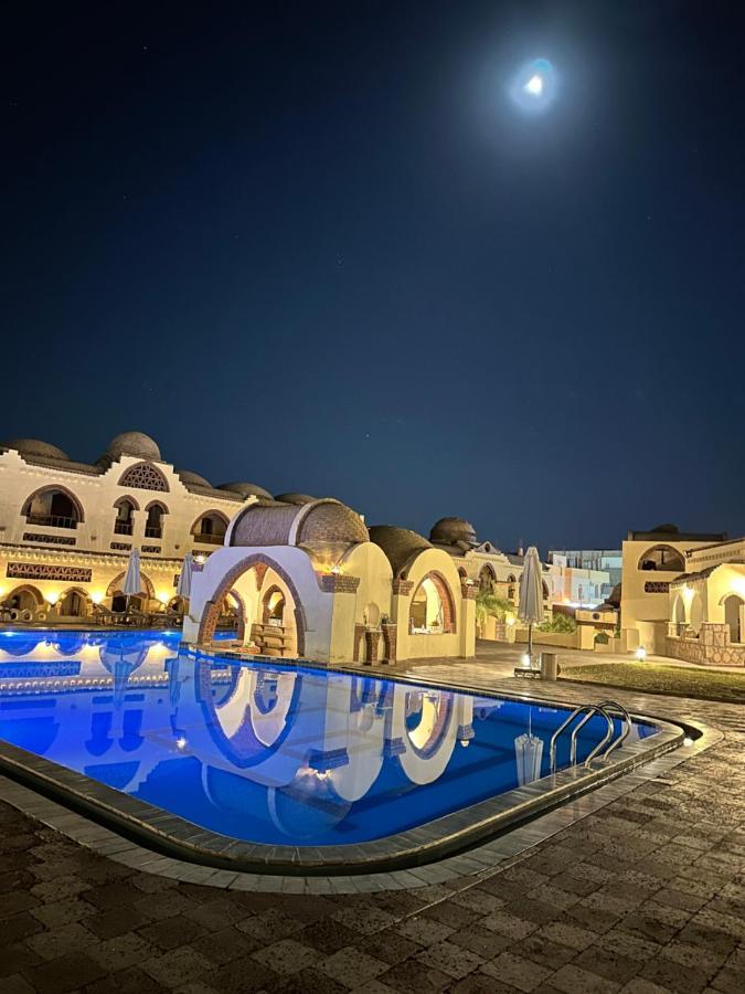 Elphardous Oasis Hotel Luxor Esterno foto